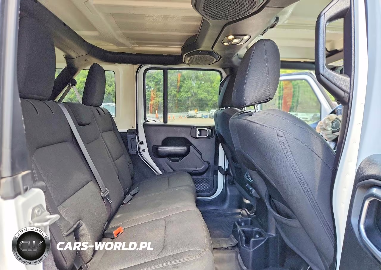 2020 Jeep Wrangler Unlimited Sport VIN:1C4HJXDNXLW264729 - 10