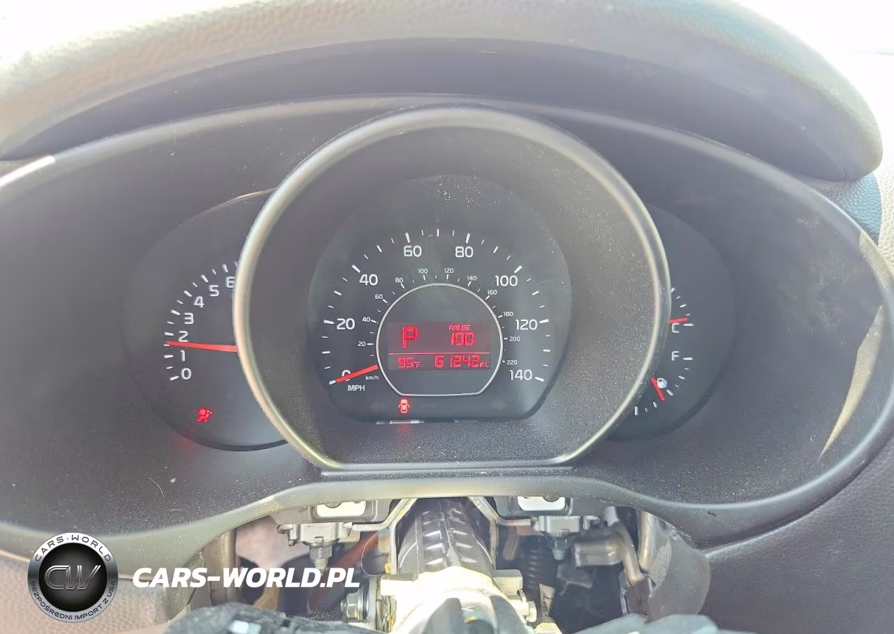 2019 Kia Soul + VIN:KNDJP3A58K7649132 - 9