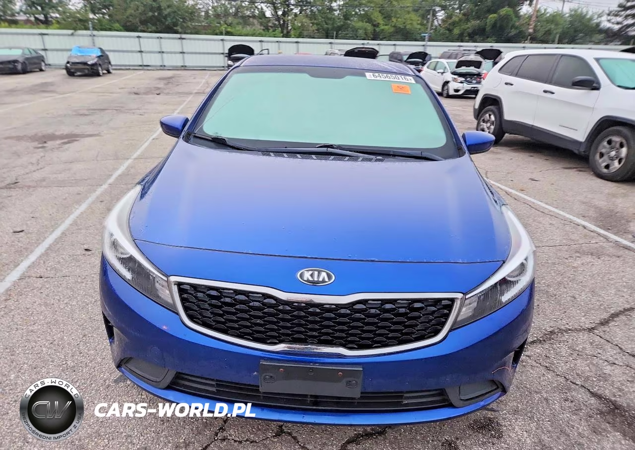 2018 Kia Forte Lx VIN:3KPFK4A79JE284891 - 5