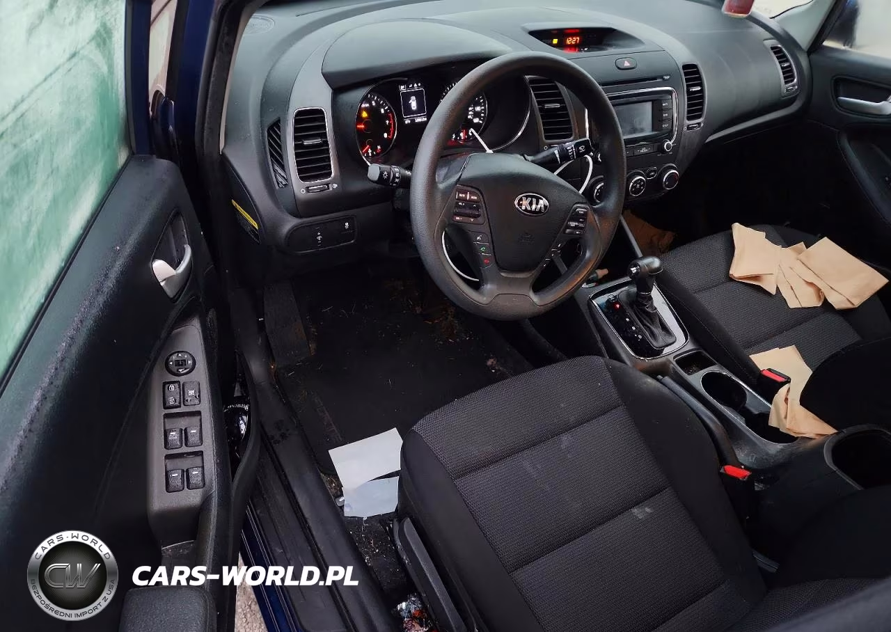 2018 Kia Forte Lx VIN:3KPFK4A79JE284891 - 8