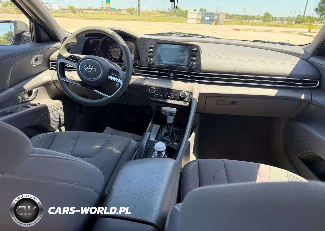 2021 Hyundai Elantra Sel VIN:KMHLM4AG3MU192044 - 9