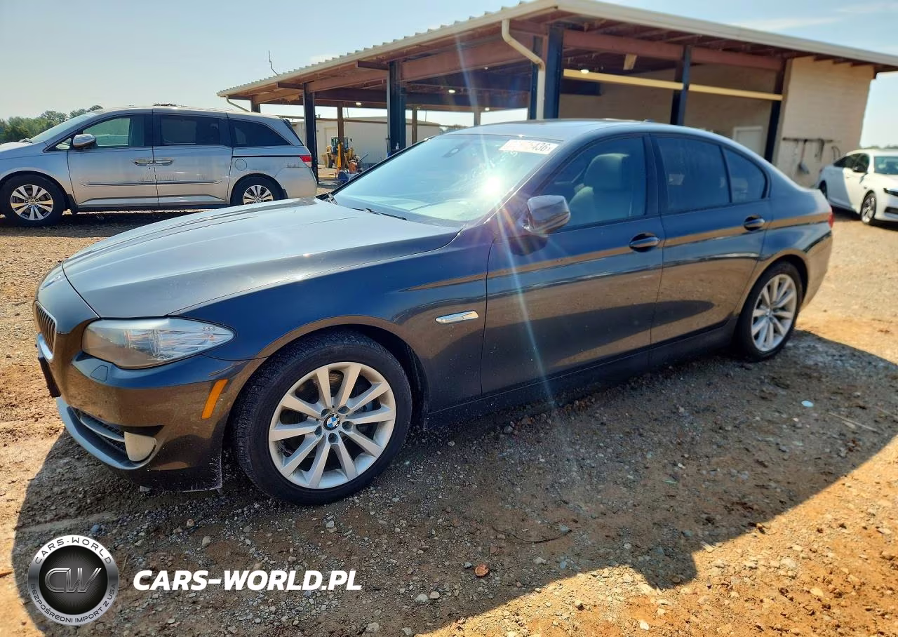 2011 BMW 528 I – zdjęcie 1 z 12