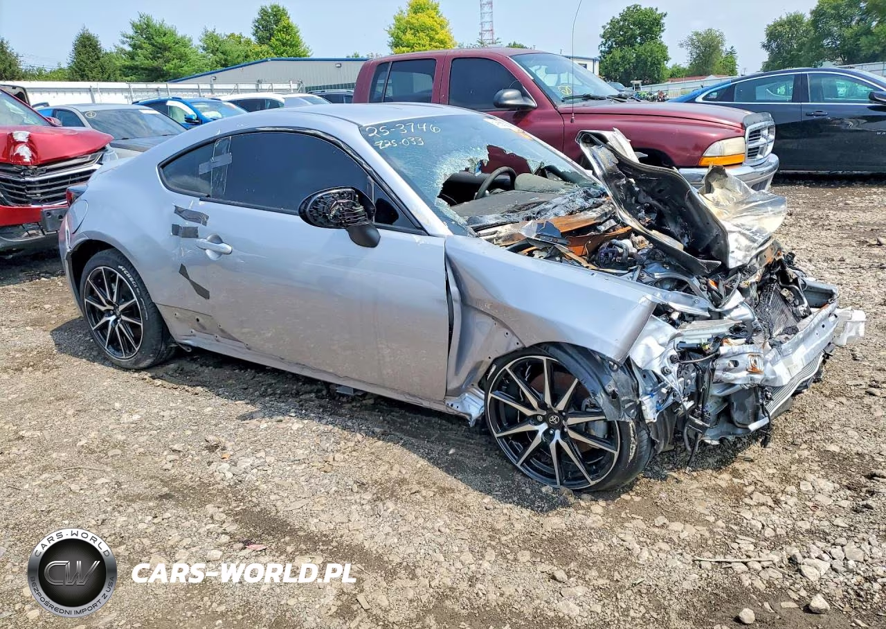 2025 Toyota Gr 86 VIN:JF1ZNBB10S8753208 - 4