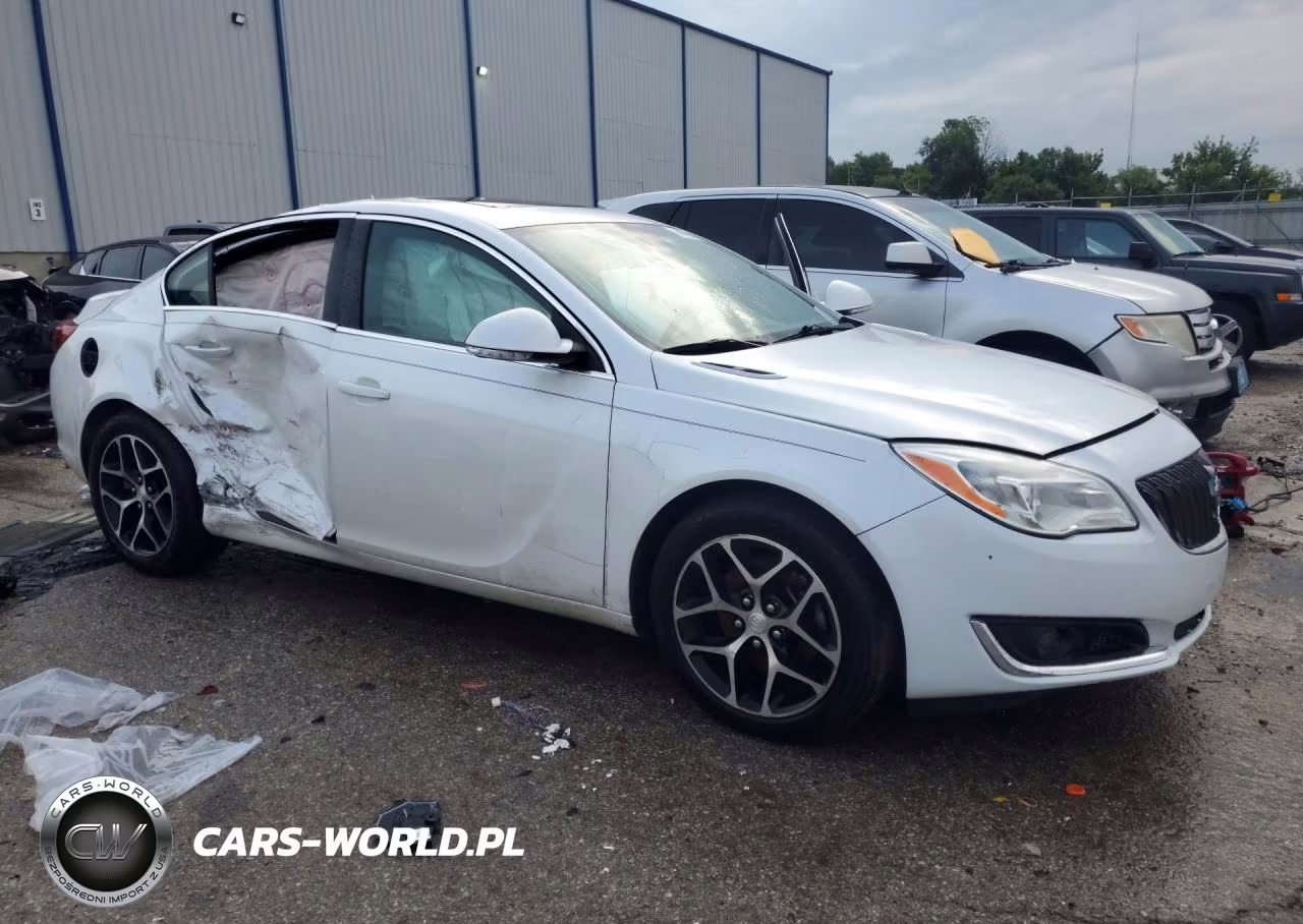 2017 Buick Regal Sport Touring VIN:2G4GL5EX0H9103523 - 4