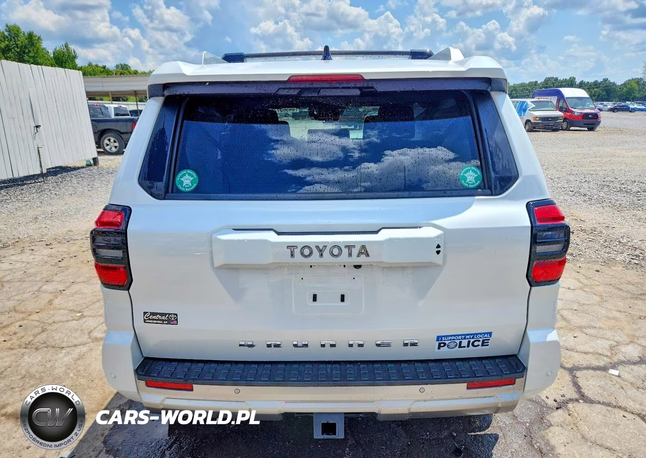 2025 Toyota 4Runner Limited VIN:JTEVA5BR5S5060854 - 6