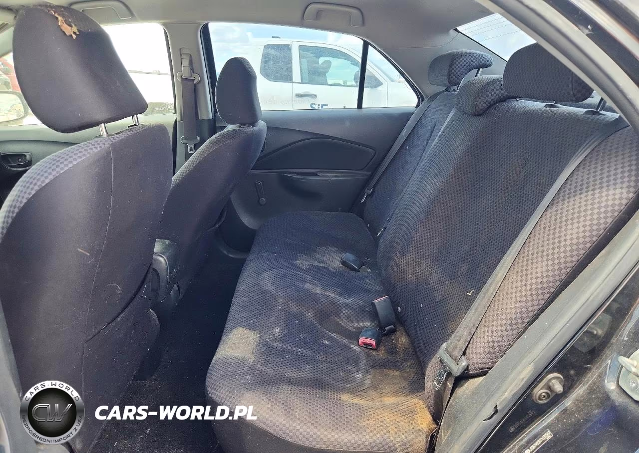 2007 Toyota Yaris Base VIN:JTDBT923971039587 - 10
