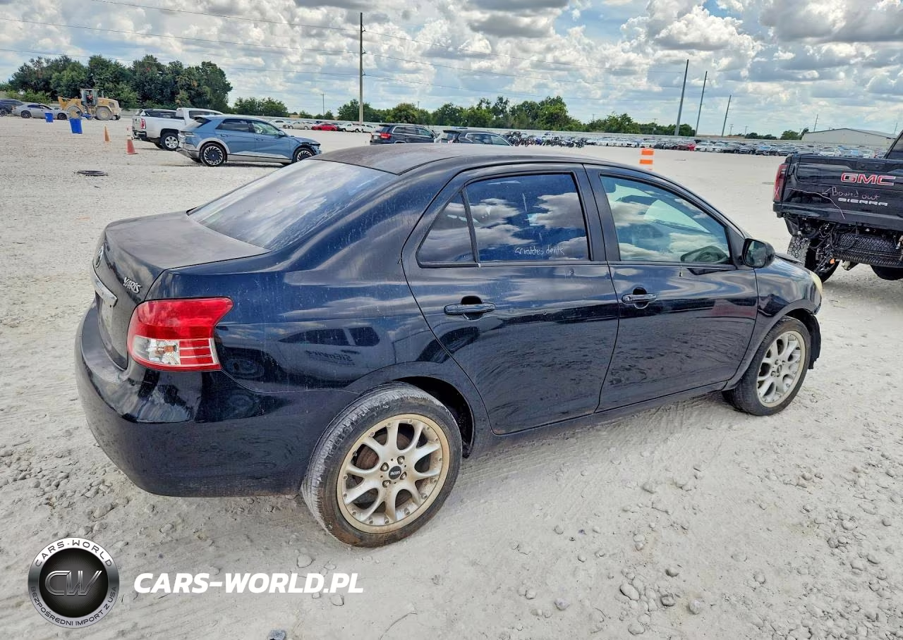2007 Toyota Yaris Base VIN:JTDBT923971039587 - 3