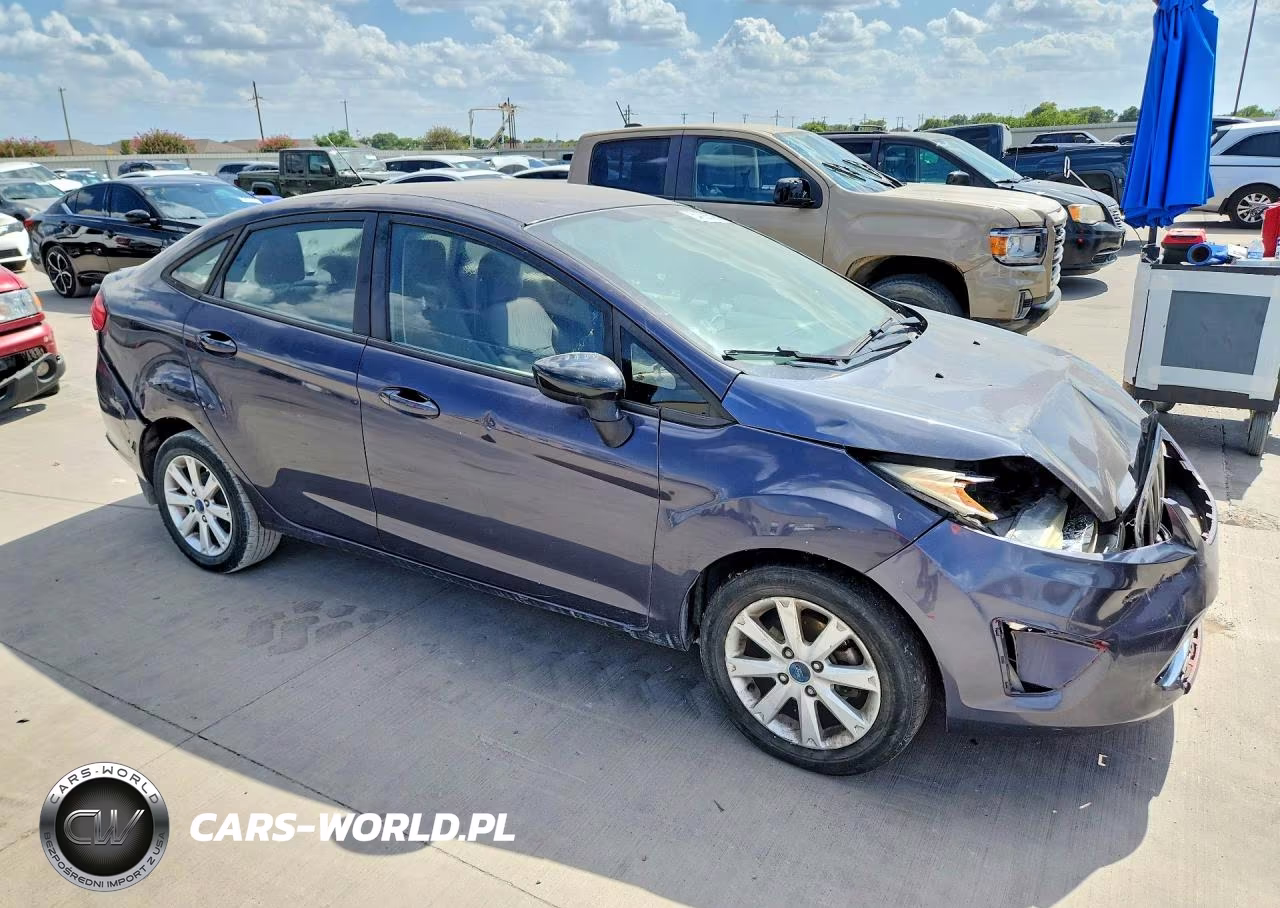 2012 Ford Fiesta Se VIN:3FADP4BJ5CM176401 - 4