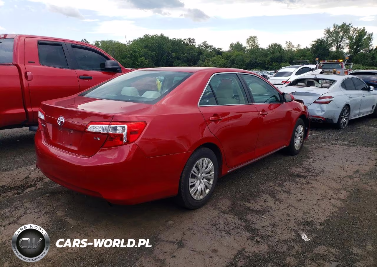 2012 Toyota Camry Le VIN:4T1BF1FK3CU620727 - 3