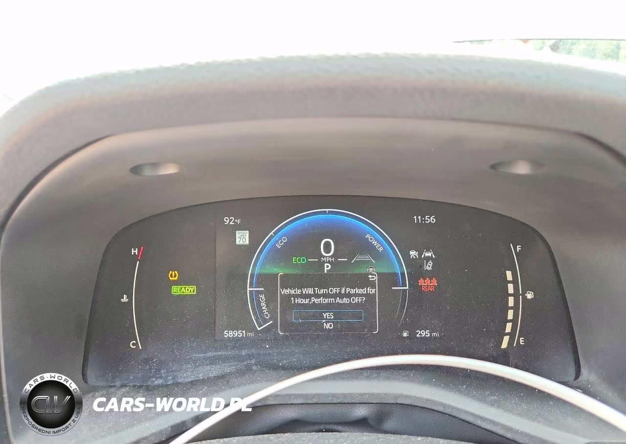 2025 Toyota Camry Le VIN:4T1DAACK7SU515716 - 9