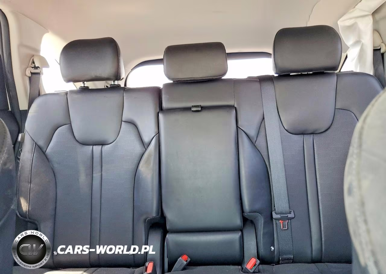 2024 Kia Sorento S VIN:5XYRLDJC7RG285818 - 10