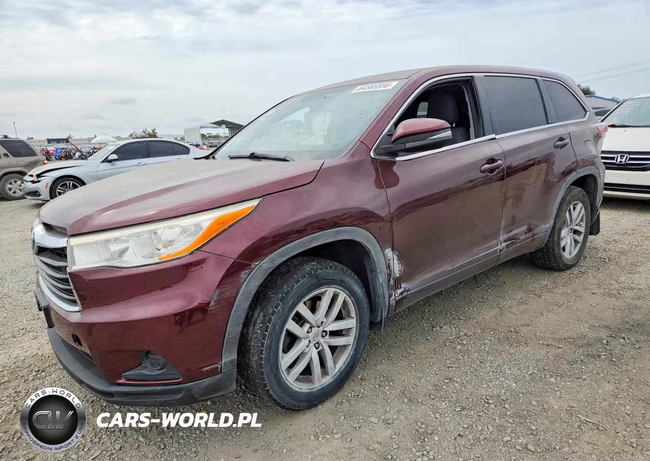 2015 Toyota Highlander Le – zdjęcie 1 z 13