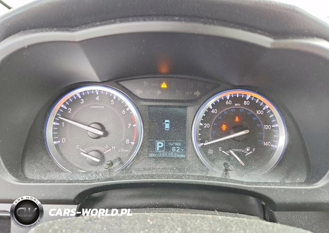 2015 Toyota Highlander Le VIN:5TDBKRFH5FS184927 - 9