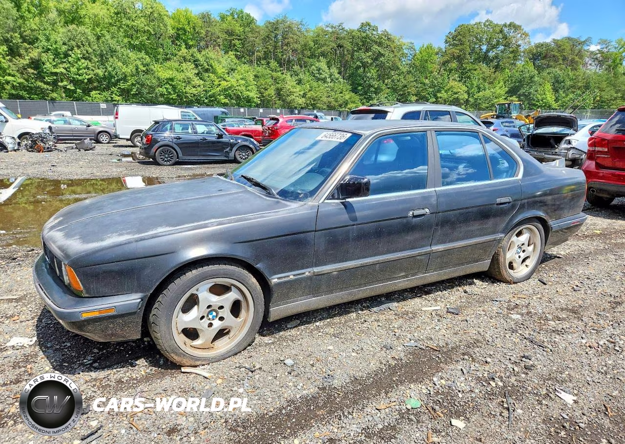 1991 BMW M5