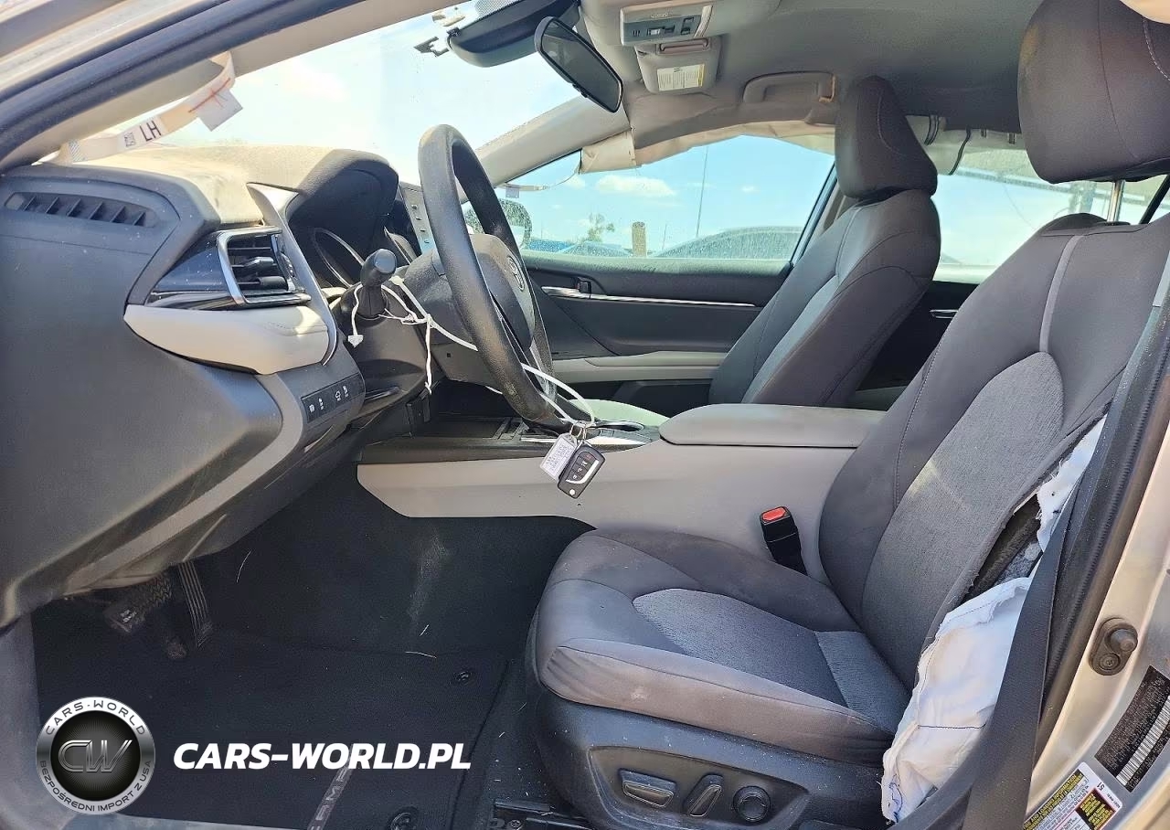 2023 Toyota Camry Le VIN:4T1C11AK1PU741983 - 7