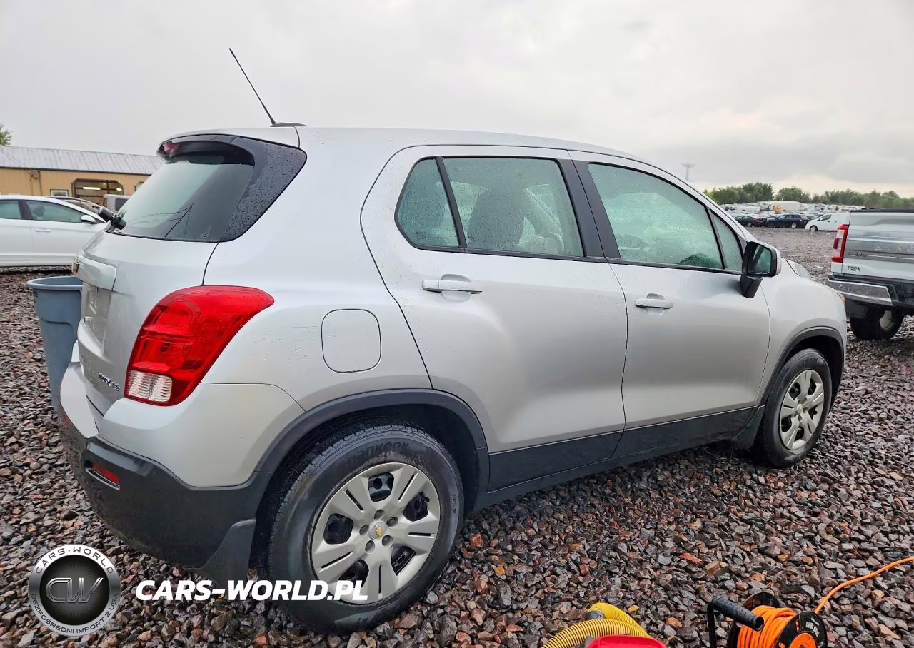 2015 Chevrolet Trax Ls VIN:KL7CJKSB2FB096874 - 3