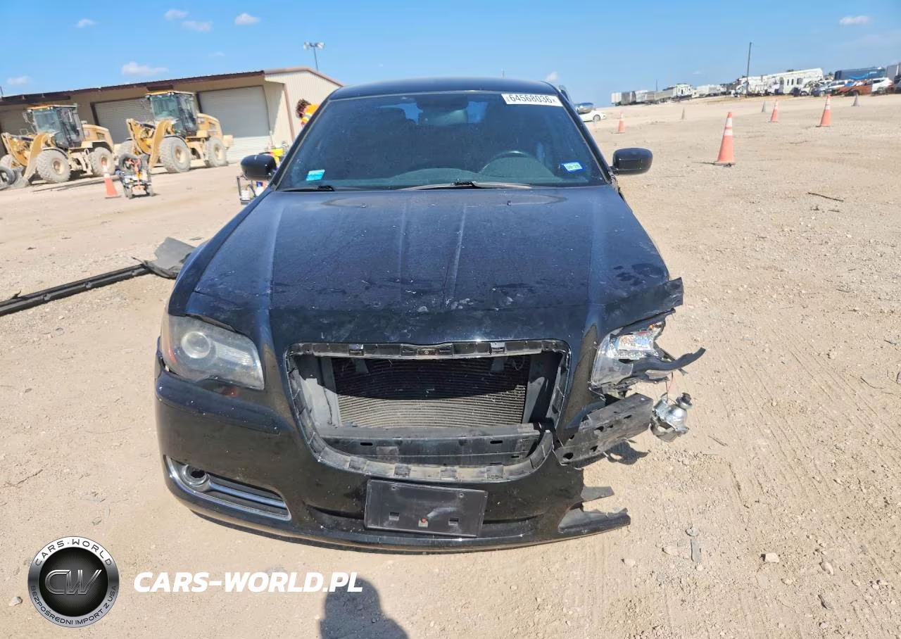 2014 Chrysler 300 S VIN:2C3CCABG7EH283119 - 5