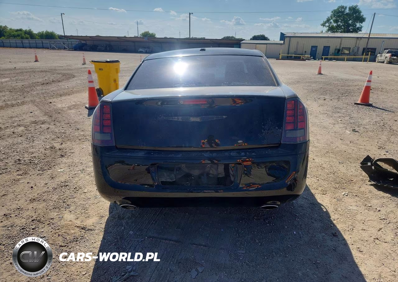 2014 Chrysler 300 S VIN:2C3CCABG7EH283119 - 6