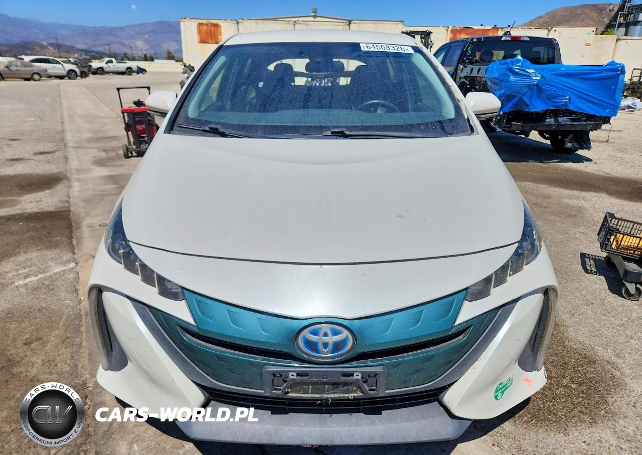 2017 Toyota Prius Prime Premium VIN:JTDKARFP7H3021064 - 5