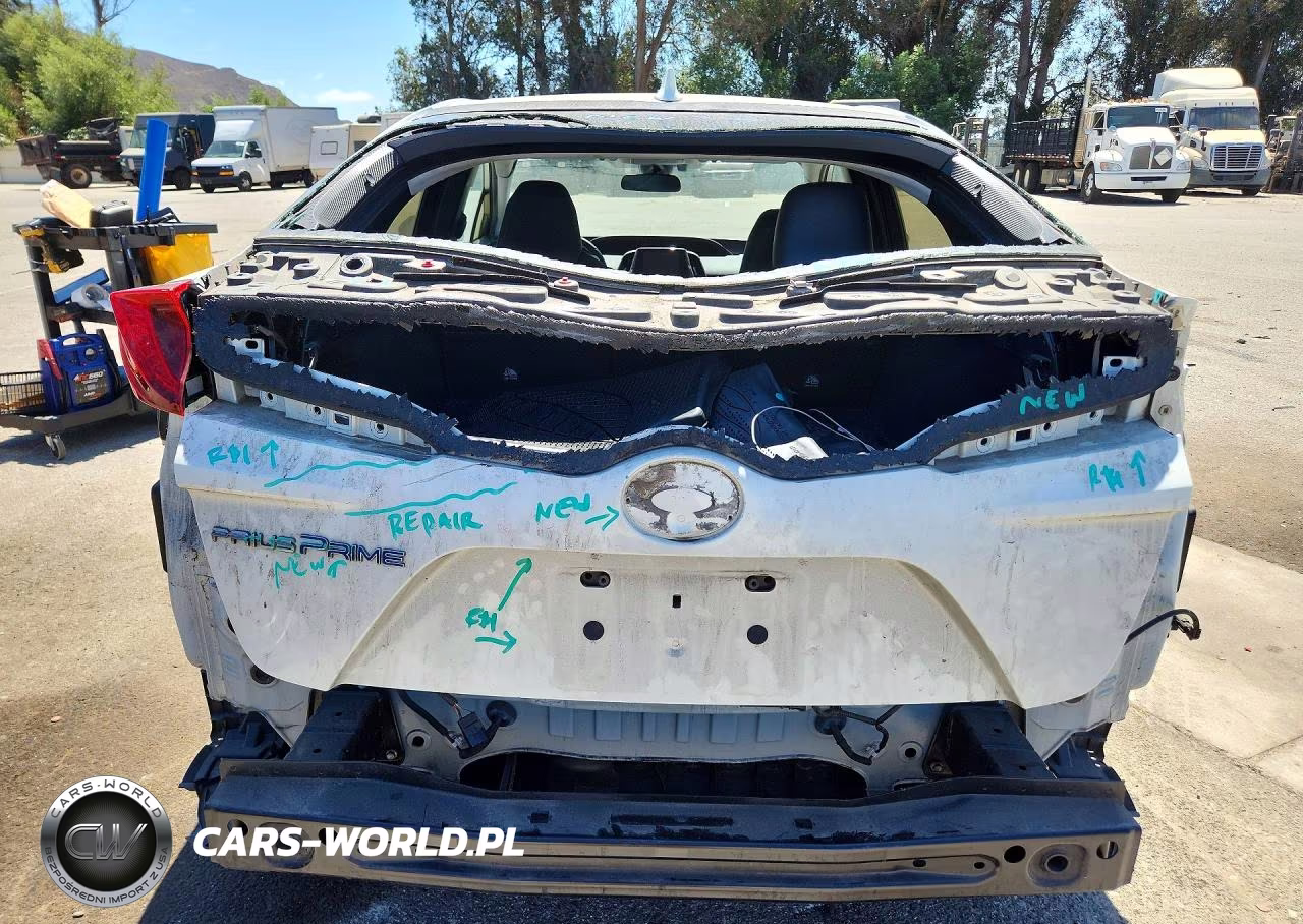 2017 Toyota Prius Prime Premium VIN:JTDKARFP7H3021064 - 6