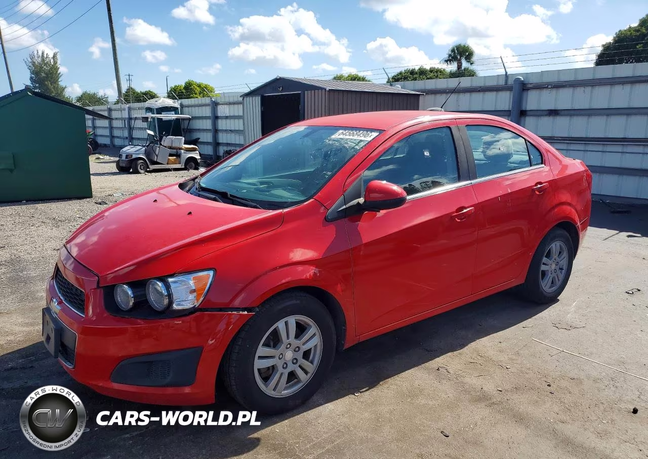 2016 Chevrolet Sonic Lt – zdjęcie 1 z 12