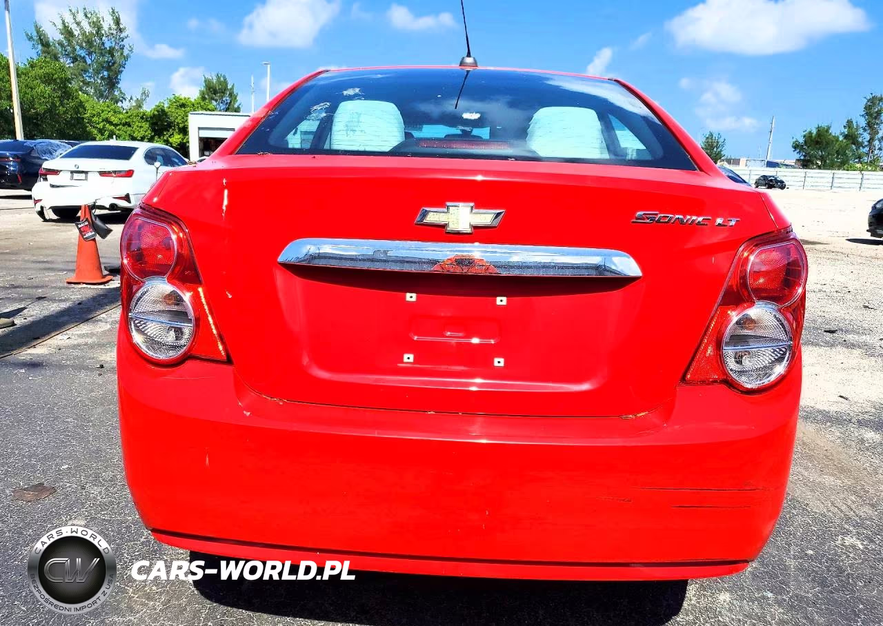 2016 Chevrolet Sonic Lt VIN:1G1JC5SH5G4184942 - 6