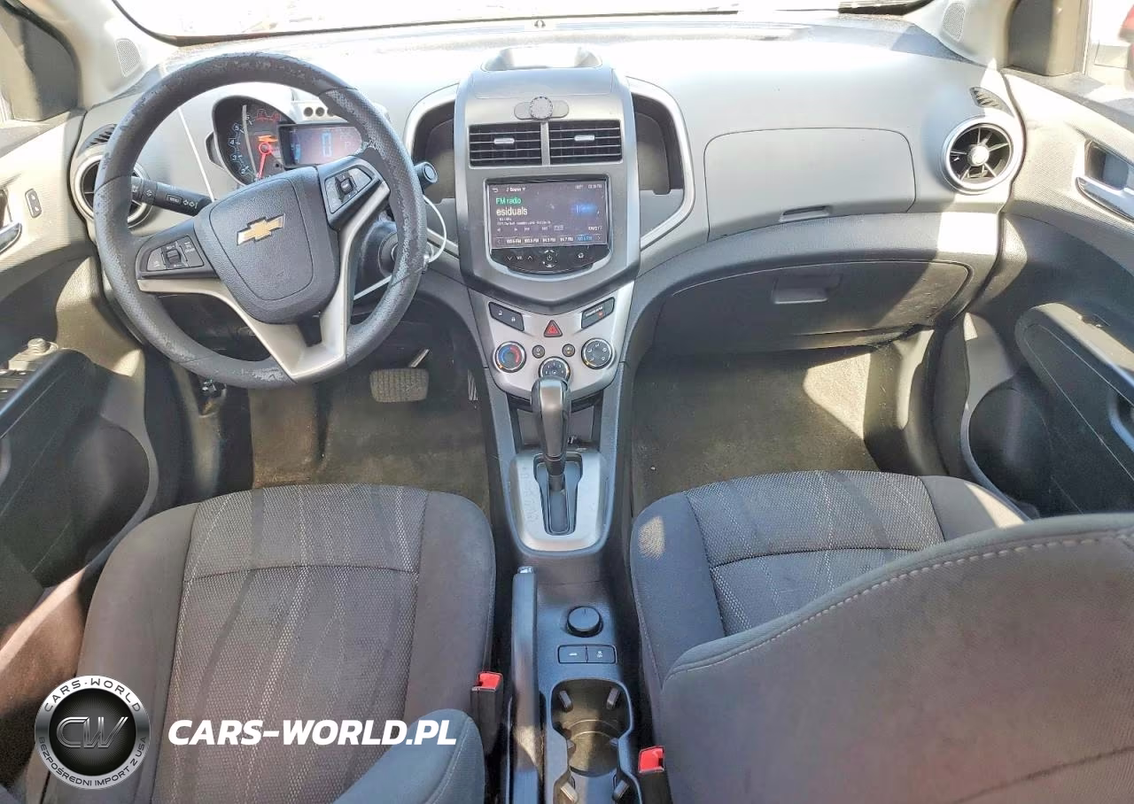 2016 Chevrolet Sonic Lt VIN:1G1JC5SH5G4184942 - 8
