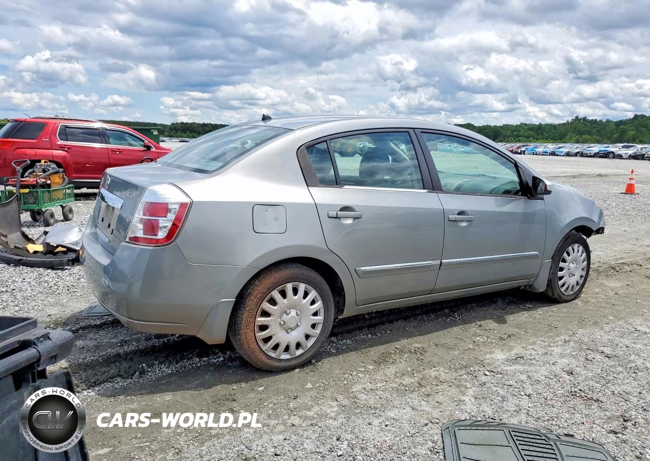 2010 Nissan Sentra 2.0 VIN:3N1AB6AP2AL665213 - 3