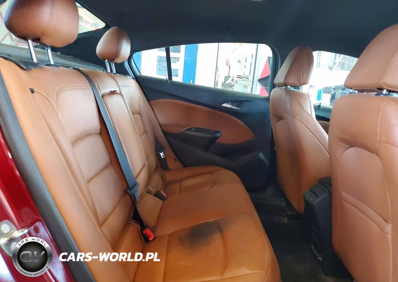 2018 Chevrolet Cruze Premier VIN:1G1BF5SM2J7134062 - 10