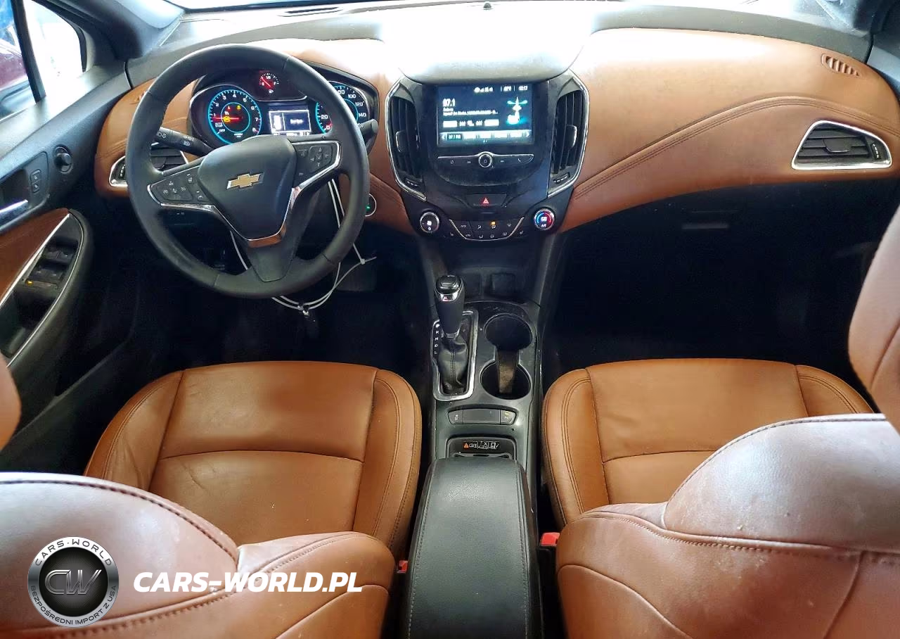 2018 Chevrolet Cruze Premier VIN:1G1BF5SM2J7134062 - 8