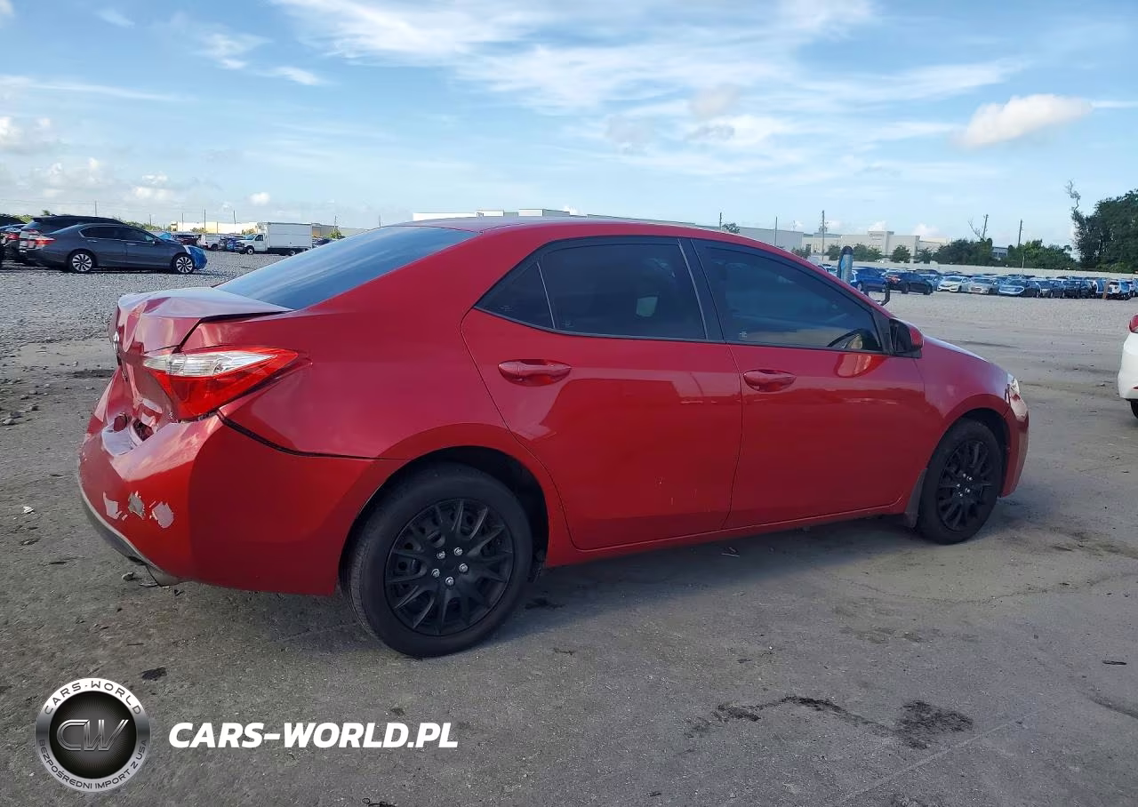 2016 Toyota Corolla Le VIN:2T1BURHE9GC702884 - 3