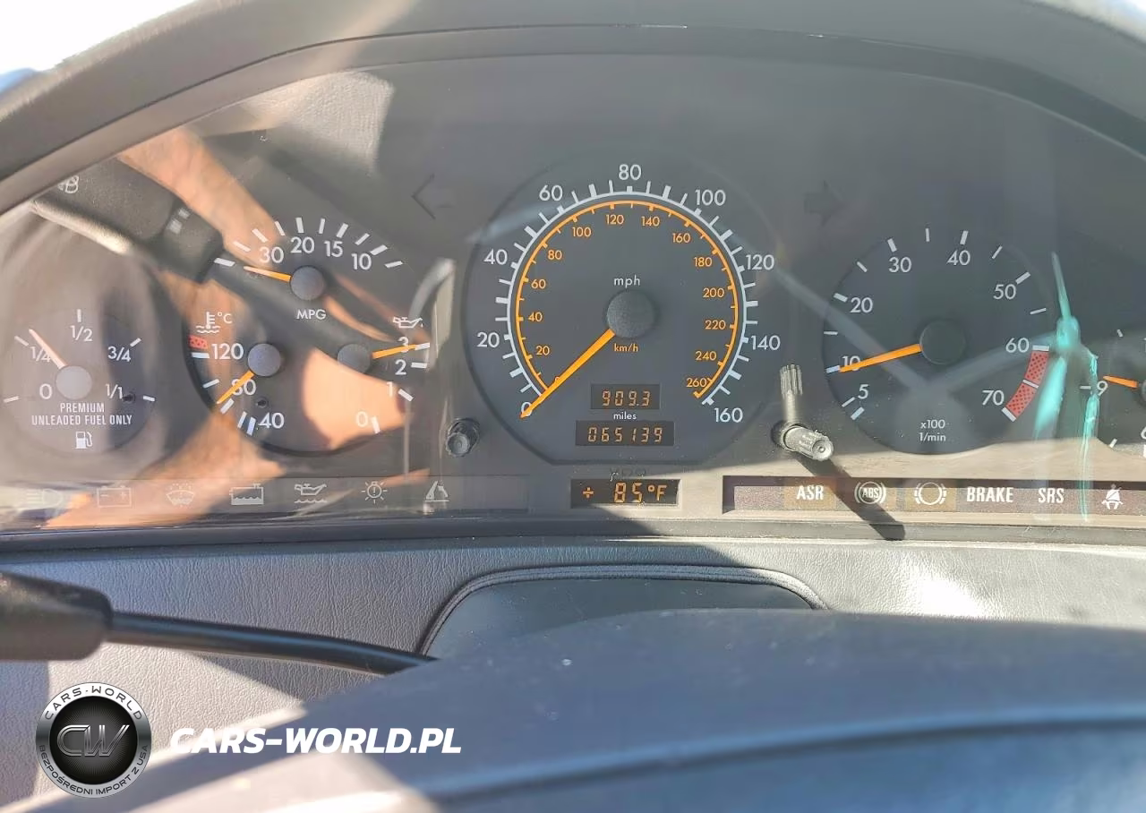 1992 Mercedes-Benz 500 Sl VIN:WDBFA66E3NF039004 - 9