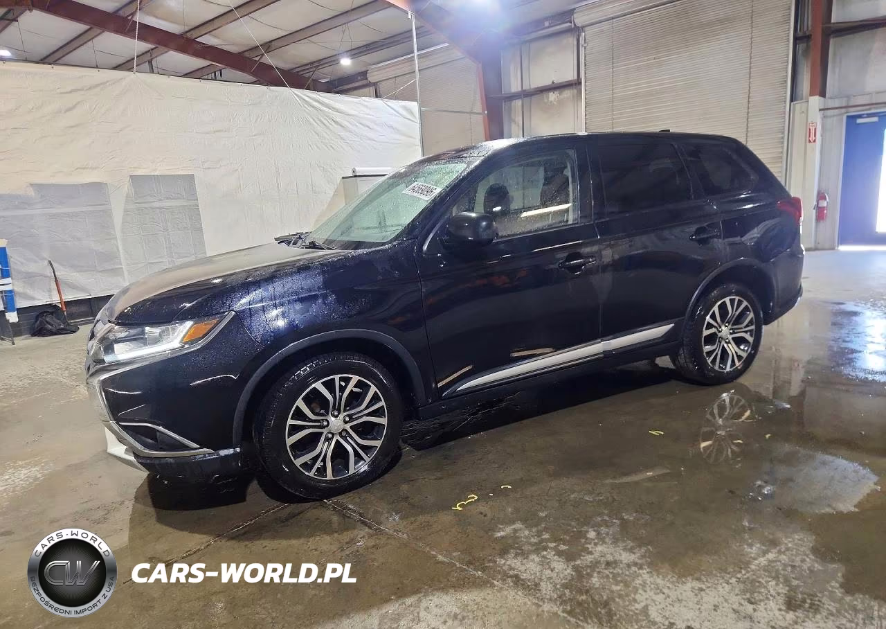 2018 Mitsubishi Outlander Se – zdjęcie 1 z 13