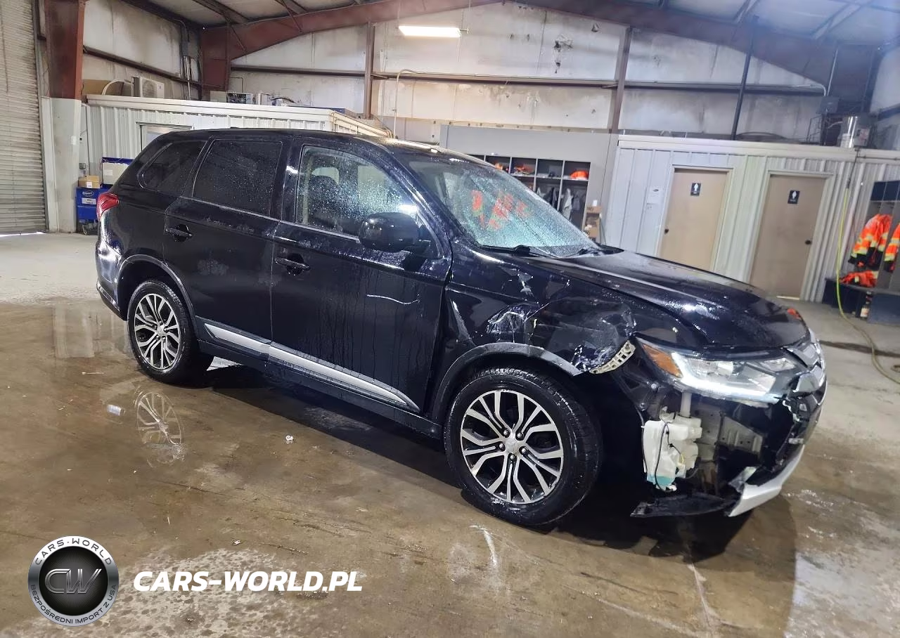 2018 Mitsubishi Outlander Se VIN:JA4AZ3A37JZ070817 - 4