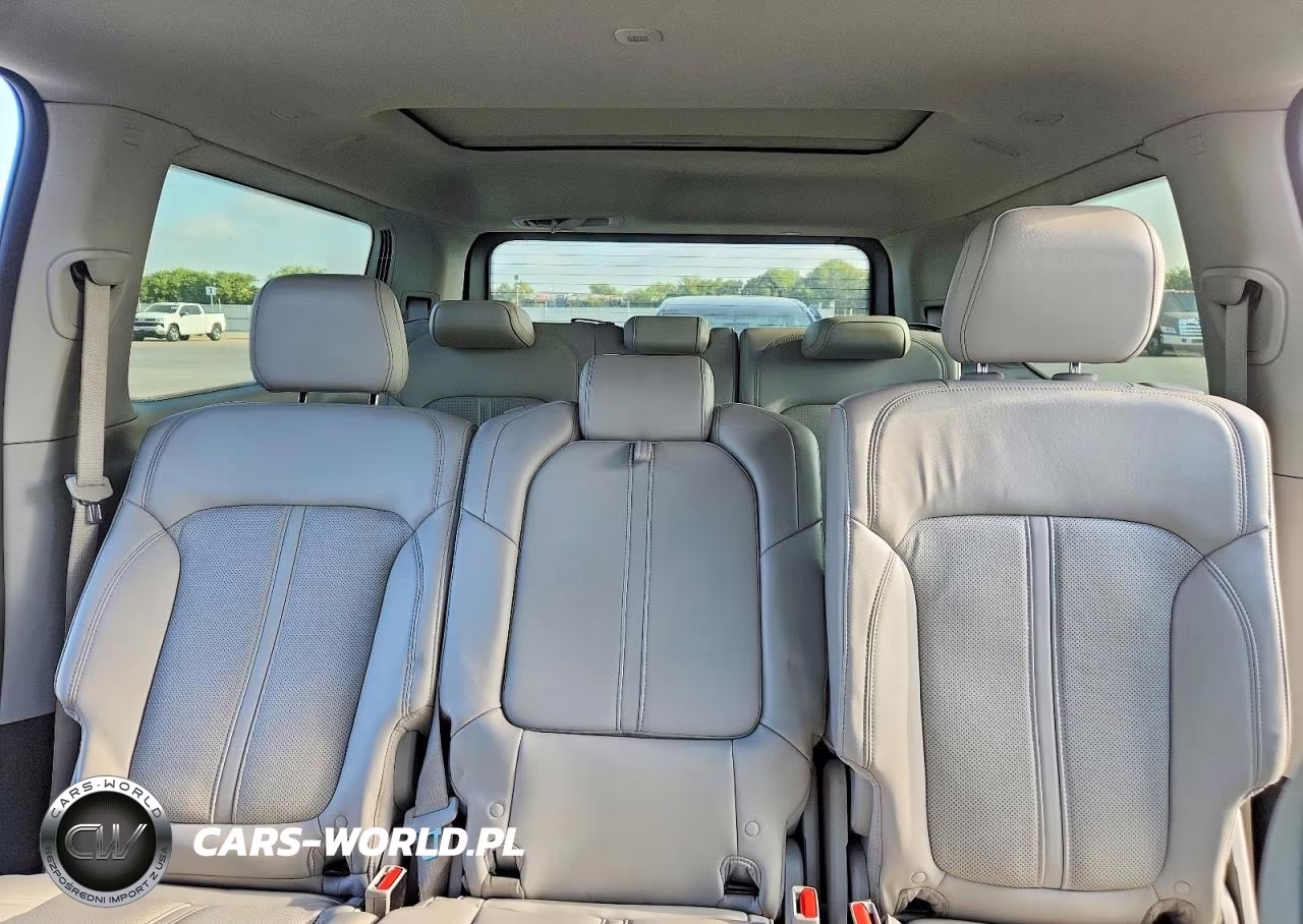2022 Jeep Wagoneer Series Ii VIN:1C4SJUBT6NS147424 - 10