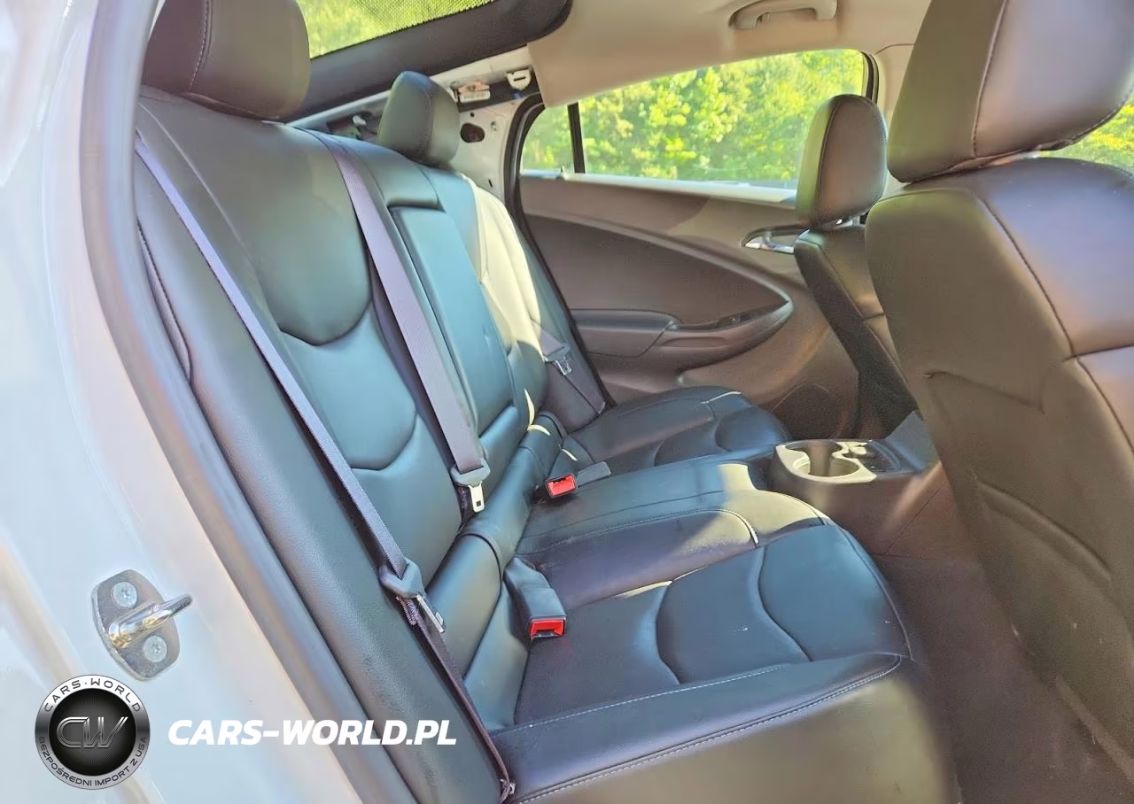 2017 Chevrolet Volt Premier VIN:1G1RD6S54HU215451 - 10