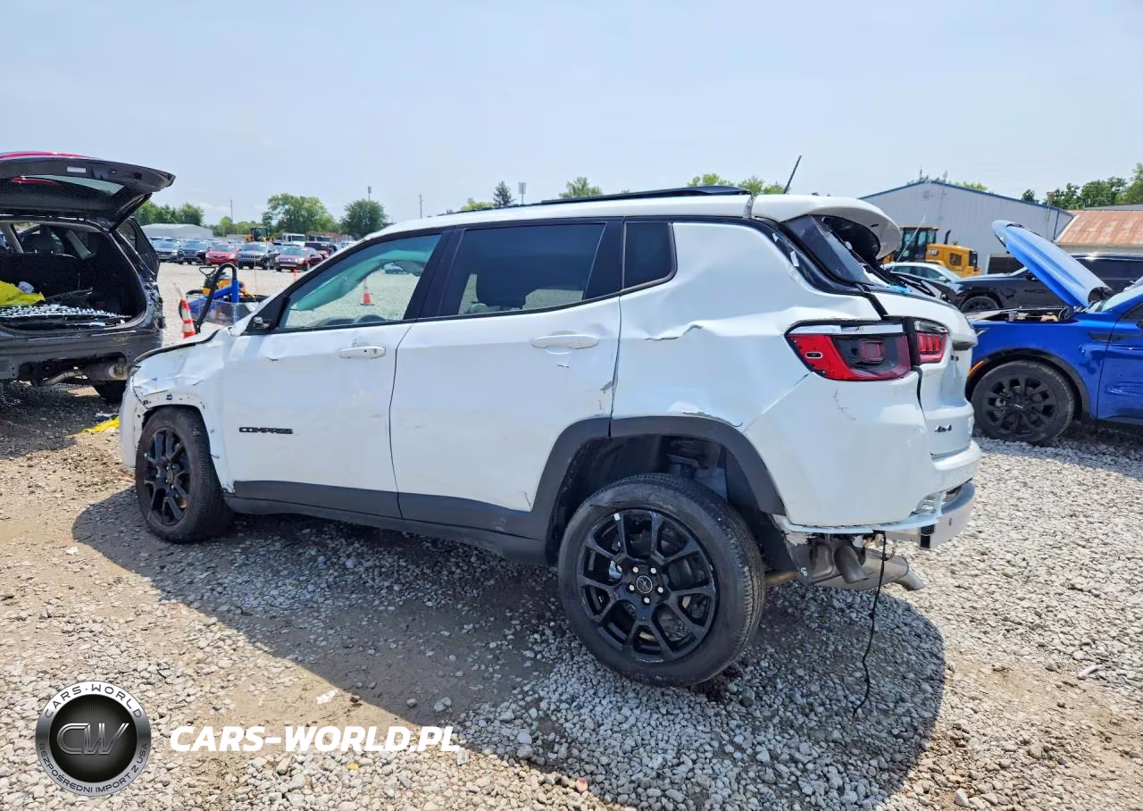 2025 Jeep Compass Latitude VIN:3C4NJDBN7ST617713 - 2