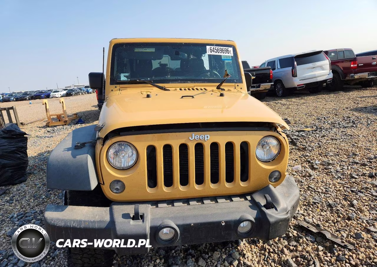 2014 Jeep Wrangler Unlimited Rubicon VIN:1C4HJWFG9EL180253 - 5