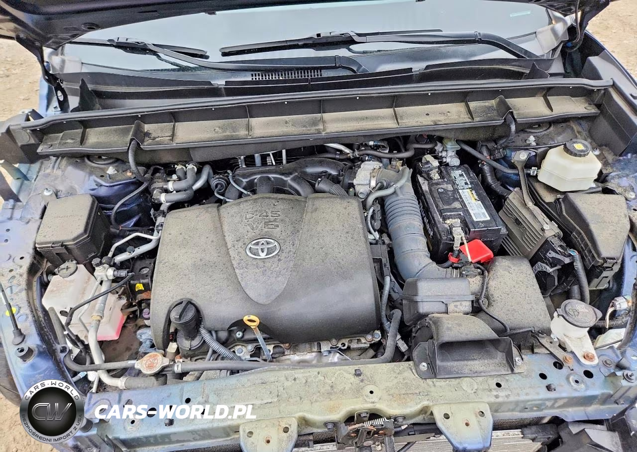 2022 Toyota Highlander Xle VIN:5TDGZRBH3NS168098 - 12