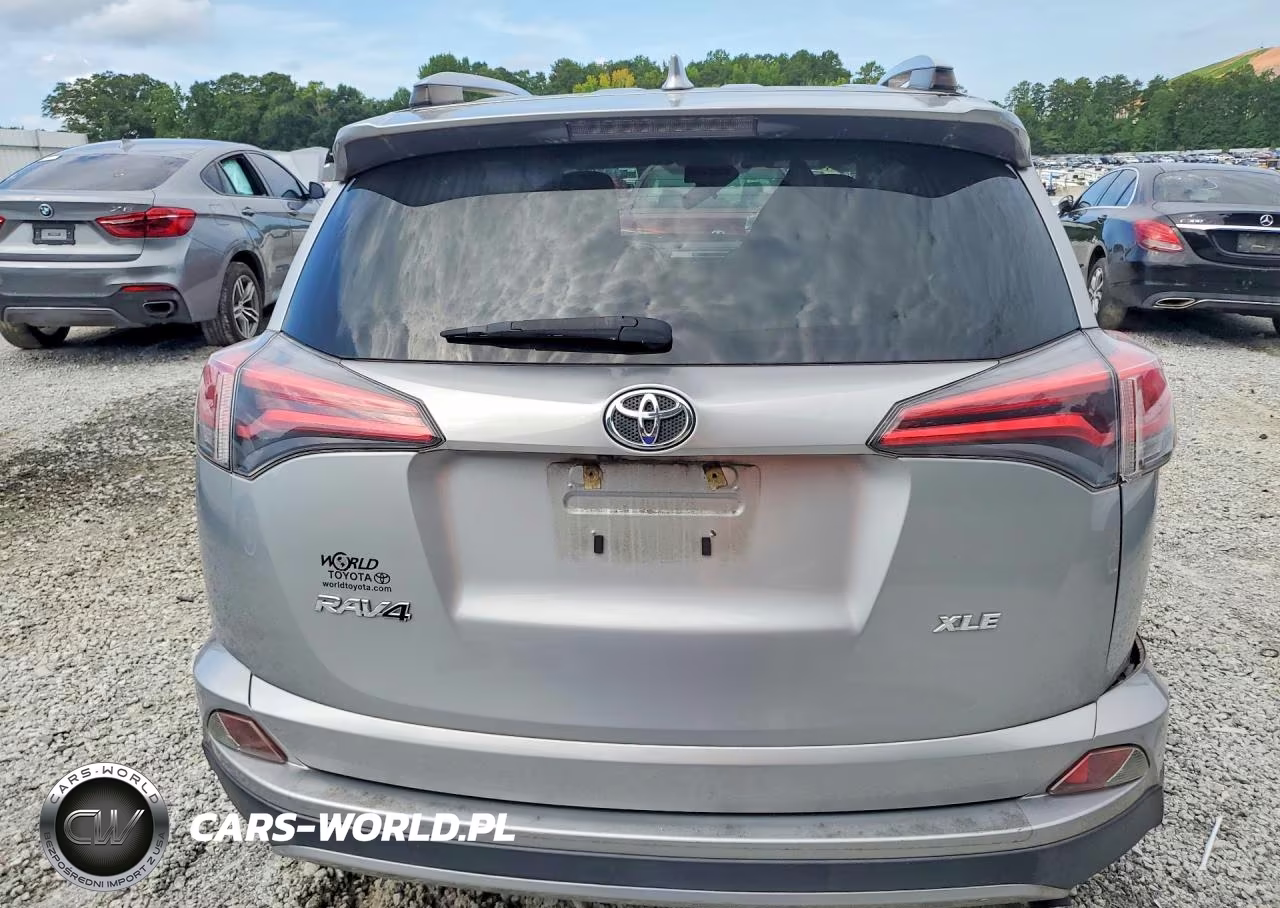 2018 Toyota Rav4 Xle VIN:JTMWFREV3JJ174027 - 6