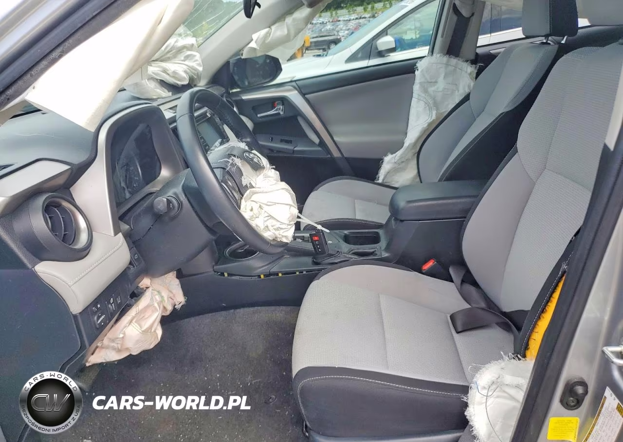 2018 Toyota Rav4 Xle VIN:JTMWFREV3JJ174027 - 7