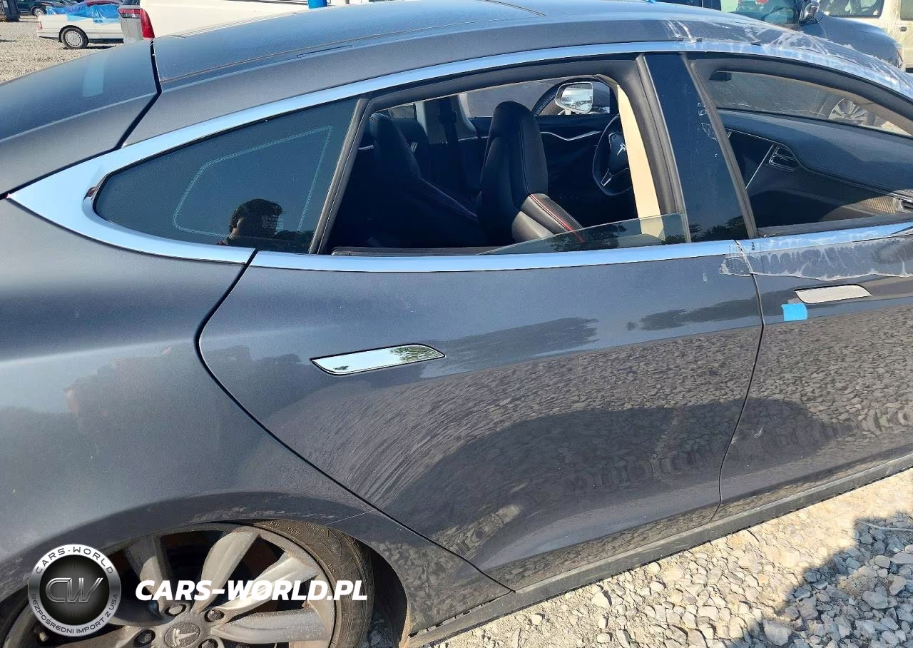2012 Tesla Model S VIN:5YJSA1CP8CFP01797 - 10
