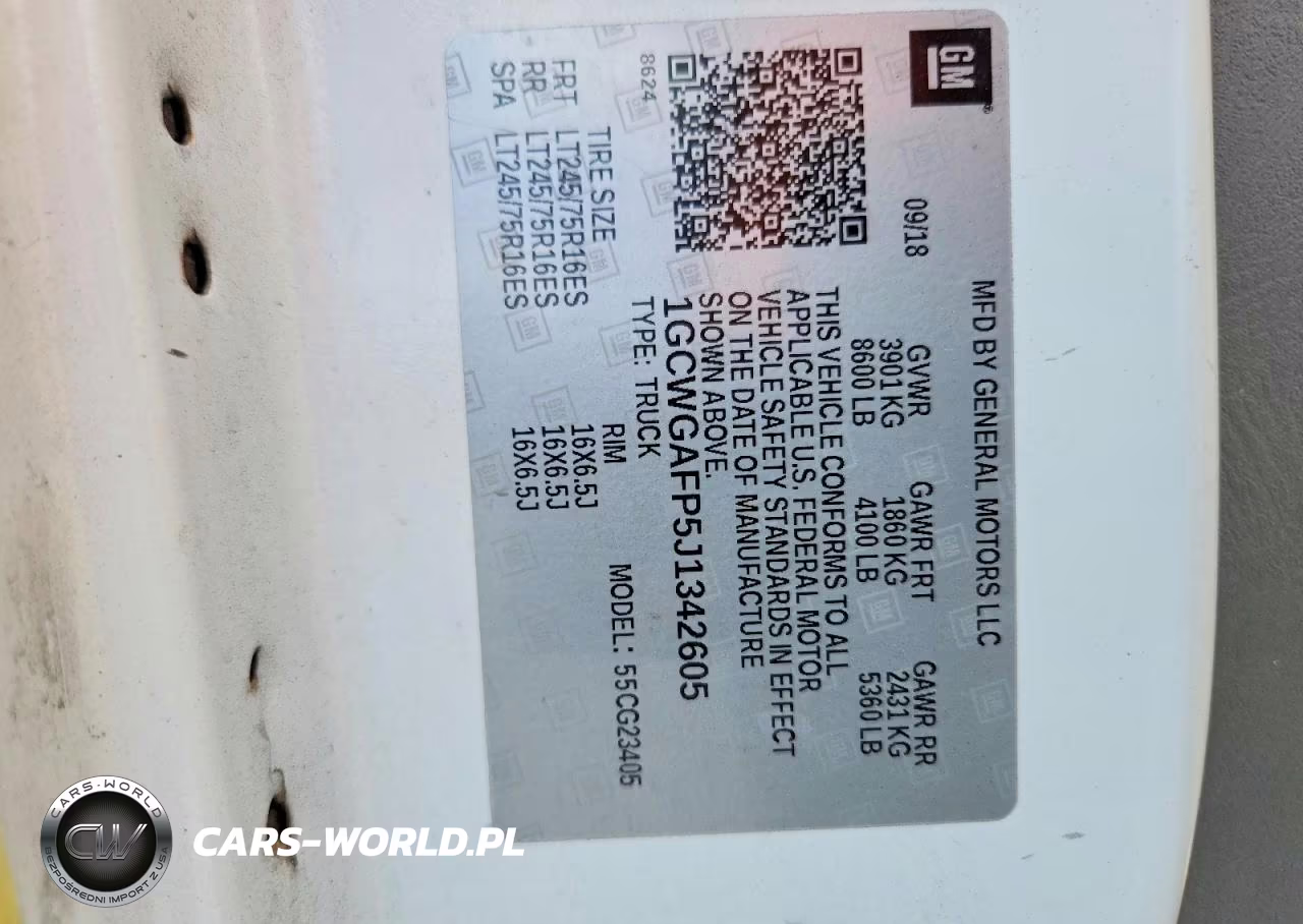 2018 Chevrolet Express 2500 Cargo Delivery Van VIN:1GCWGAFP5J1342605 - 12