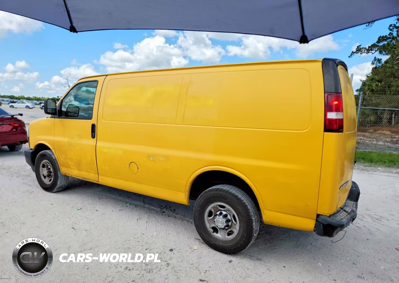 2018 Chevrolet Express 2500 Cargo Delivery Van VIN:1GCWGAFP5J1342605 - 2