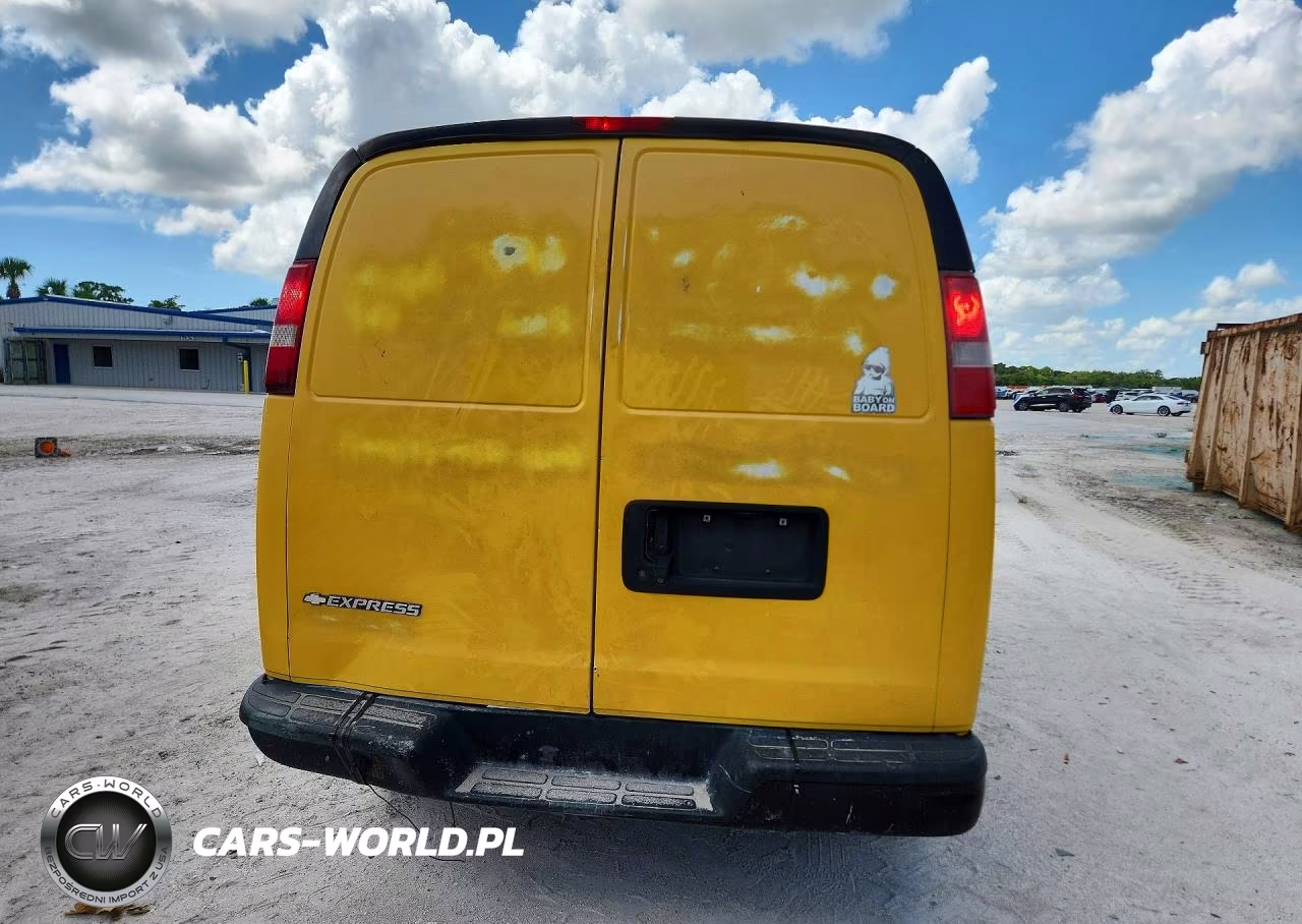 2018 Chevrolet Express 2500 Cargo Delivery Van VIN:1GCWGAFP5J1342605 - 6
