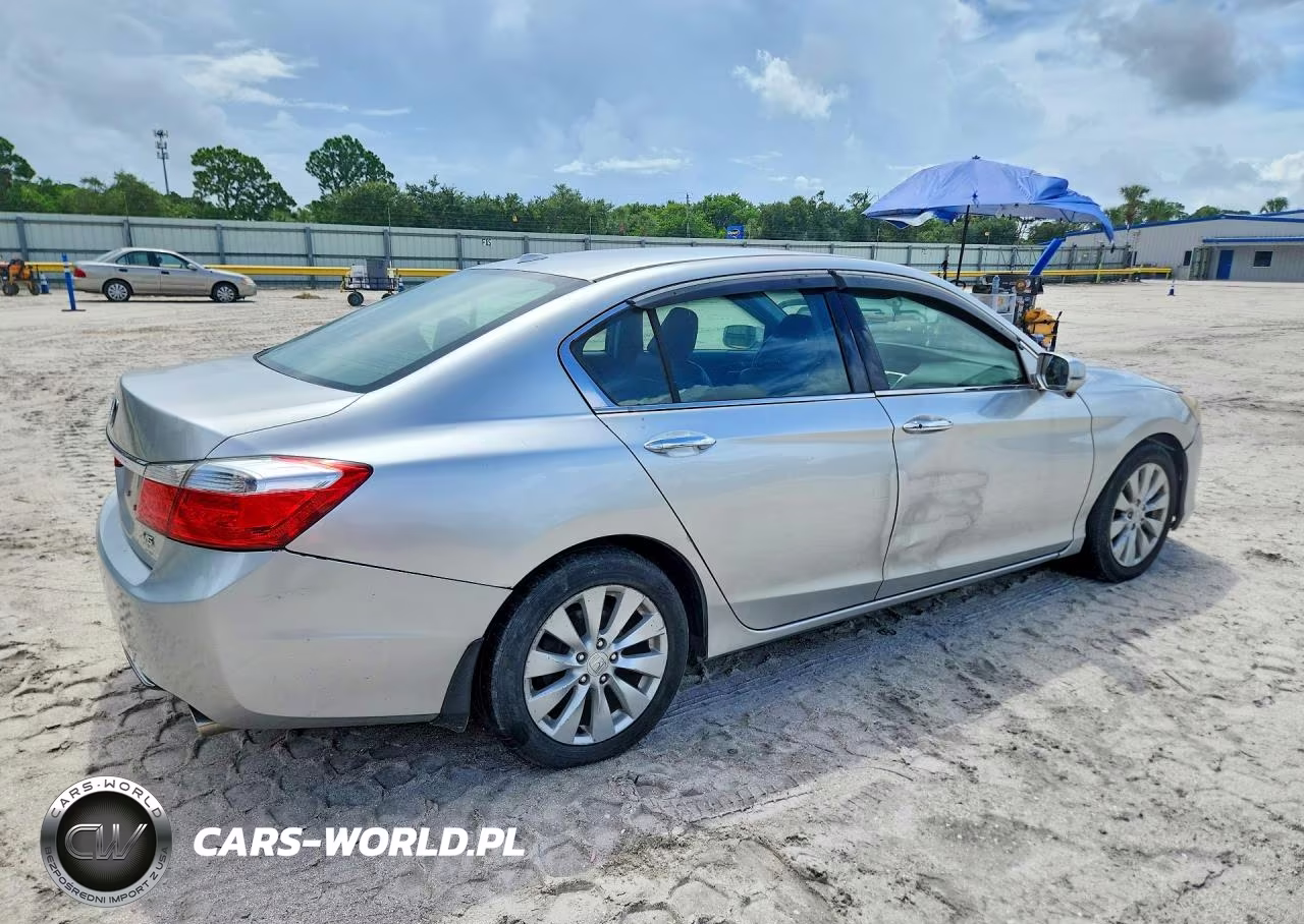 2013 Honda Accord Exl VIN:1HGCR3F83DA002828 - 3