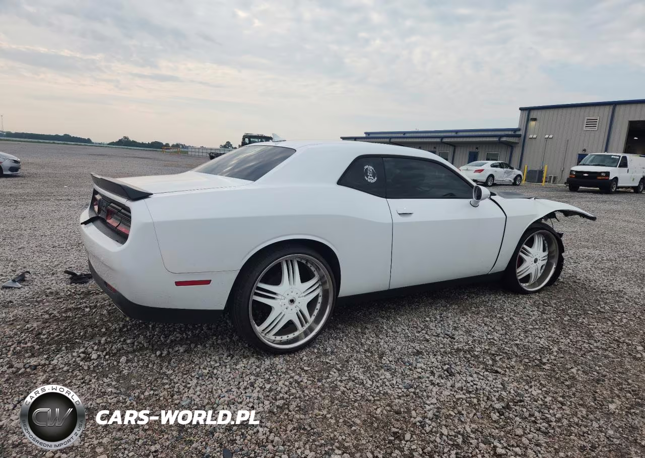 2020 Dodge Challenger Sxt VIN:2C3CDZAGXLH113508 - 3