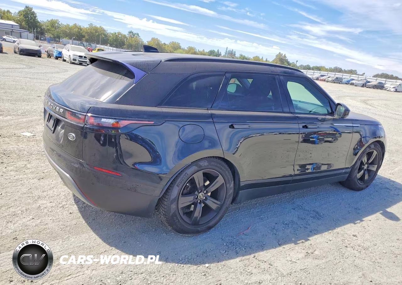2018 Land Rover Range Rover Velar S VIN:SALYB2RV3JA766767 - 3