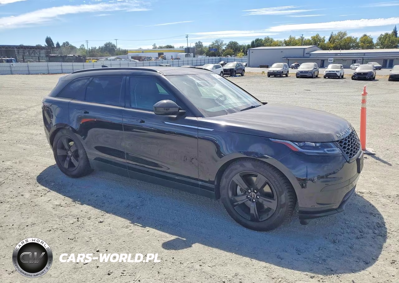 2018 Land Rover Range Rover Velar S VIN:SALYB2RV3JA766767 - 4