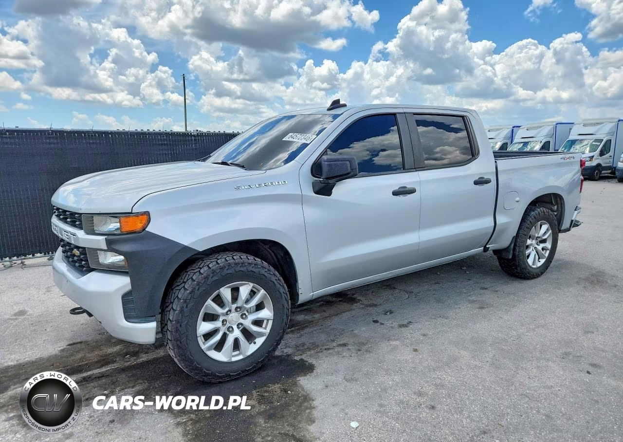 2020 Chevrolet Silverado K1500 Custom – zdjęcie 1 z 12